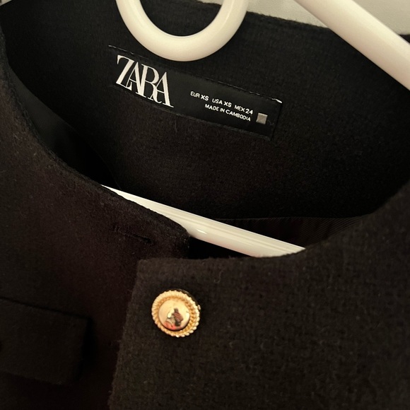 Zara black cropped blazer - Picture 3 of 4
